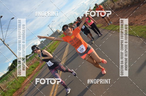 Buy your photos of the event1 Beer Run Expo guas on Fotop