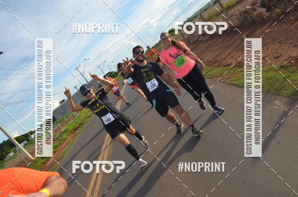 Buy your photos of the event1 Beer Run Expo guas on Fotop