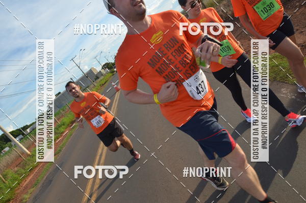 Buy your photos of the event1 Beer Run Expo guas on Fotop