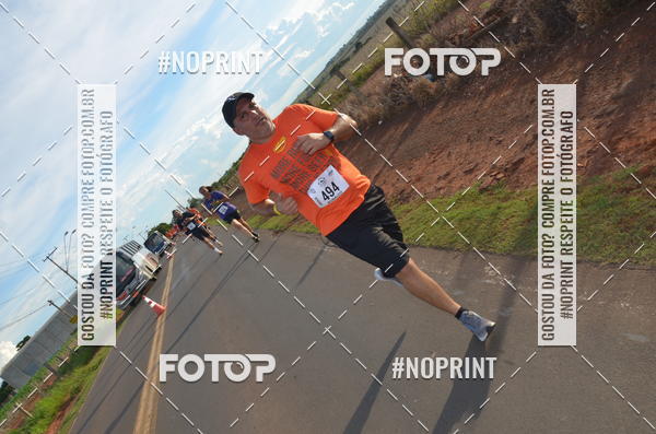 Buy your photos of the event1 Beer Run Expo guas on Fotop