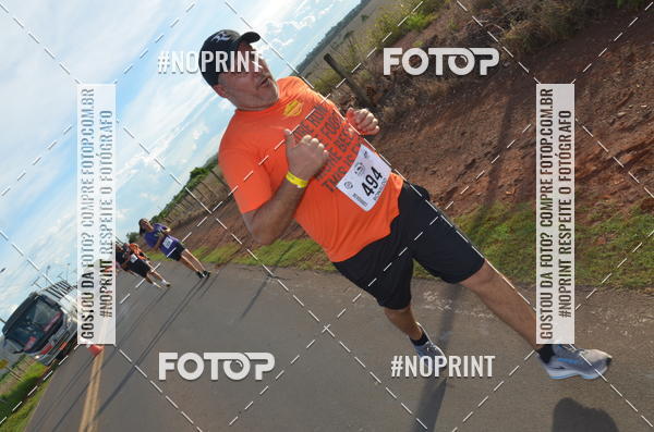 Buy your photos of the event1 Beer Run Expo guas on Fotop