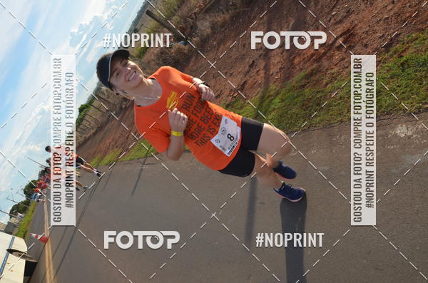 Buy your photos of the event1 Beer Run Expo guas on Fotop