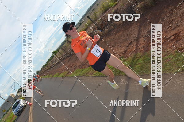 Buy your photos of the event1 Beer Run Expo guas on Fotop