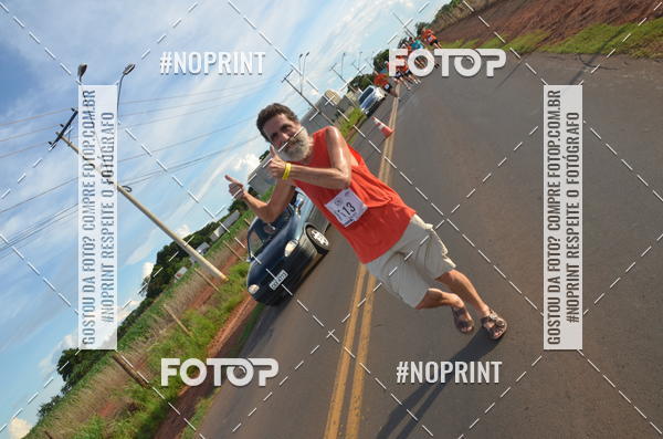 Buy your photos of the event1 Beer Run Expo guas on Fotop