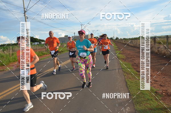 Buy your photos of the event1 Beer Run Expo guas on Fotop