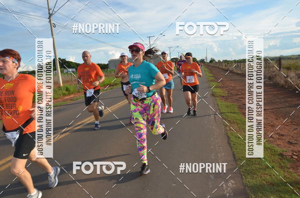 Buy your photos of the event1 Beer Run Expo guas on Fotop
