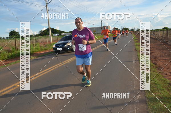 Buy your photos of the event1 Beer Run Expo guas on Fotop