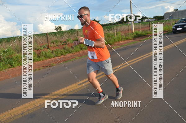 Buy your photos of the event1 Beer Run Expo guas on Fotop