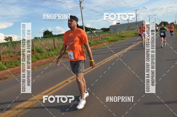 Buy your photos of the event1 Beer Run Expo guas on Fotop