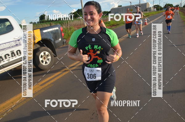 Buy your photos of the event1 Beer Run Expo guas on Fotop