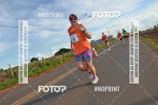 Buy your photos of the event1 Beer Run Expo guas on Fotop