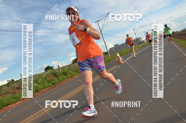 Buy your photos of the event1 Beer Run Expo guas on Fotop
