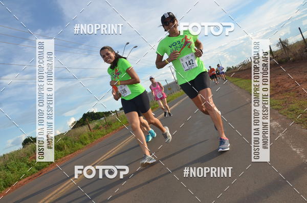 Buy your photos of the event1 Beer Run Expo guas on Fotop