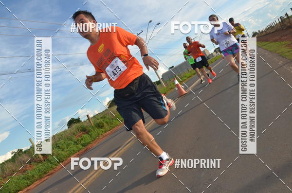 Buy your photos of the event1 Beer Run Expo guas on Fotop