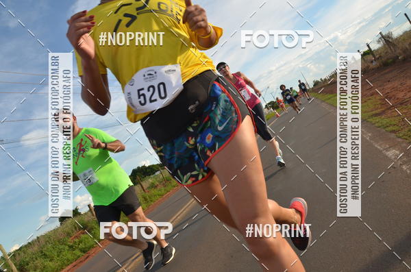 Buy your photos of the event1 Beer Run Expo guas on Fotop