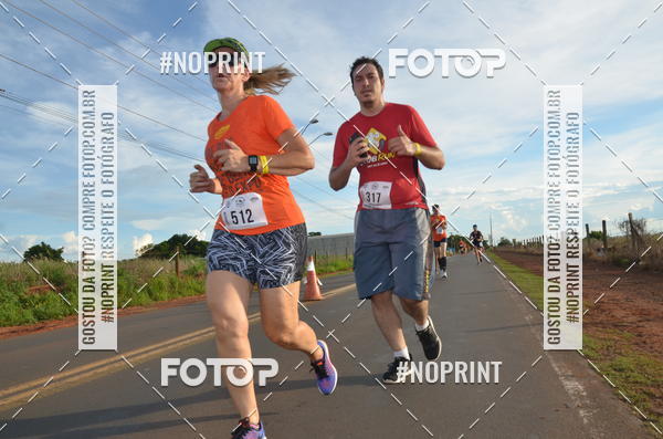 Buy your photos of the event1 Beer Run Expo guas on Fotop