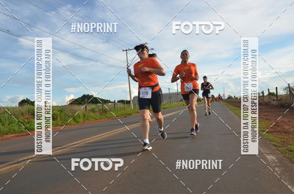 Buy your photos of the event1 Beer Run Expo guas on Fotop