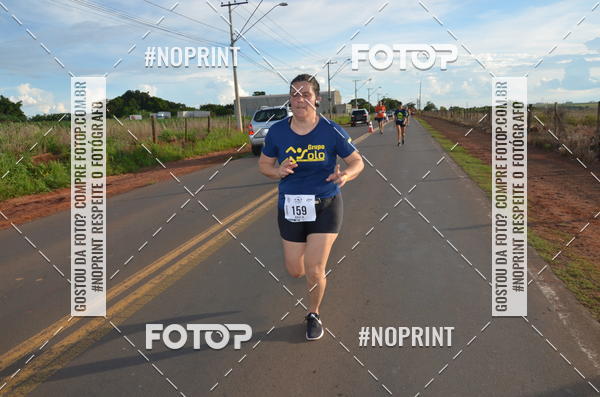 Buy your photos of the event1 Beer Run Expo guas on Fotop