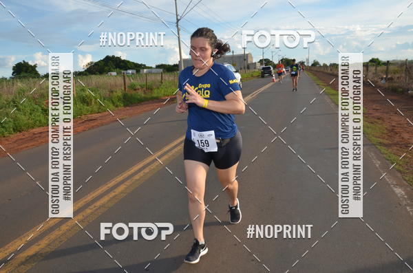 Buy your photos of the event1 Beer Run Expo guas on Fotop