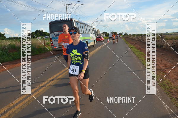 Buy your photos of the event1 Beer Run Expo guas on Fotop