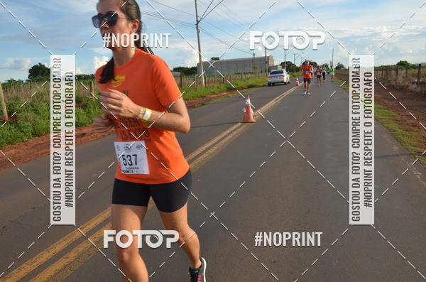 Buy your photos of the event1 Beer Run Expo guas on Fotop