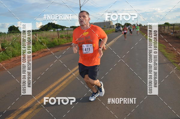 Buy your photos of the event1 Beer Run Expo guas on Fotop