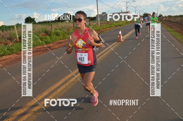 Buy your photos of the event1 Beer Run Expo guas on Fotop