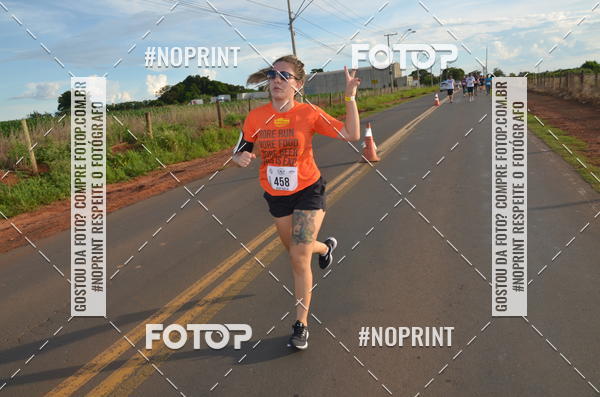 Buy your photos of the event1 Beer Run Expo guas on Fotop