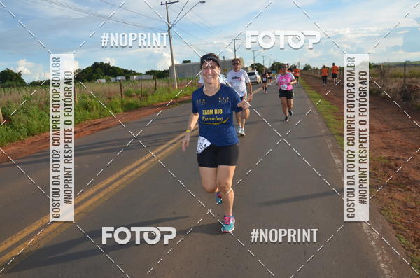 Buy your photos of the event1 Beer Run Expo guas on Fotop