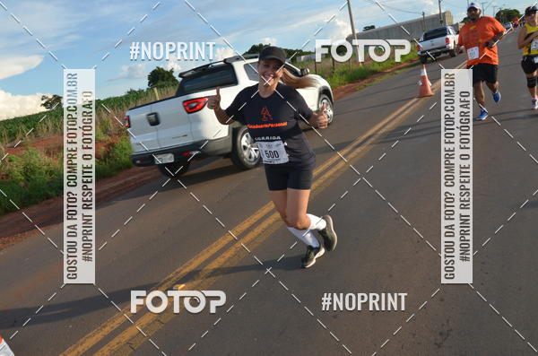 Buy your photos of the event1 Beer Run Expo guas on Fotop
