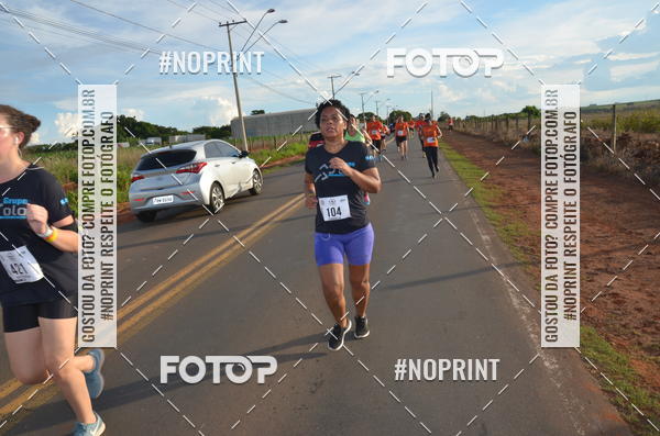 Buy your photos of the event1 Beer Run Expo guas on Fotop