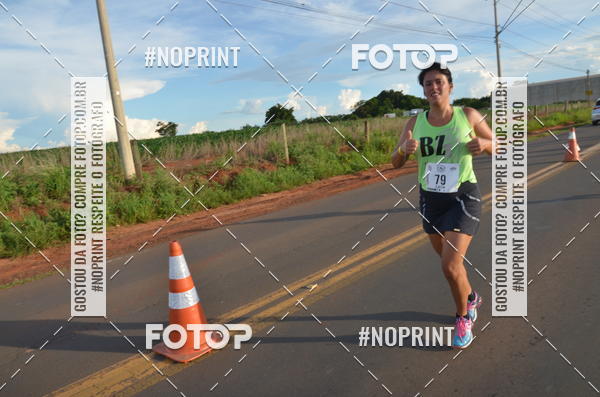 Buy your photos of the event1 Beer Run Expo guas on Fotop