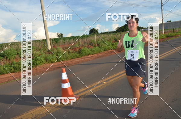Buy your photos of the event1 Beer Run Expo guas on Fotop