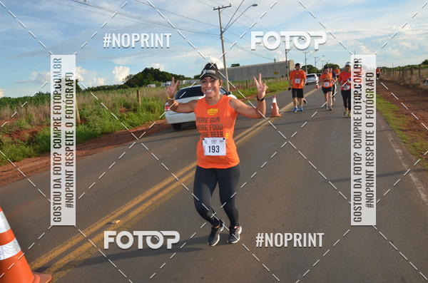 Buy your photos of the event1 Beer Run Expo guas on Fotop