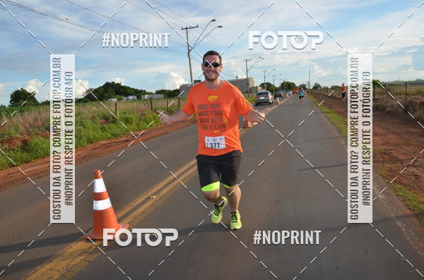 Buy your photos of the event1 Beer Run Expo guas on Fotop