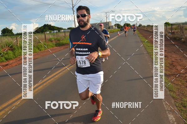 Buy your photos of the event1 Beer Run Expo guas on Fotop