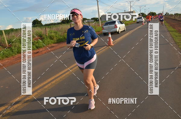 Buy your photos of the event1 Beer Run Expo guas on Fotop