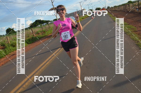 Buy your photos of the event1 Beer Run Expo guas on Fotop
