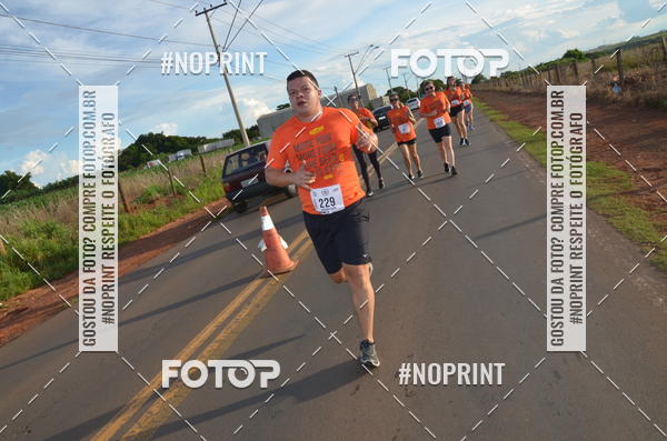 Buy your photos of the event1 Beer Run Expo guas on Fotop