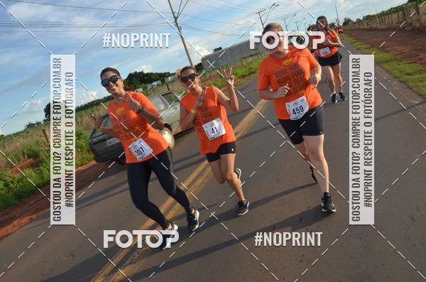 Buy your photos of the event1 Beer Run Expo guas on Fotop