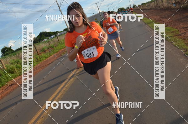 Buy your photos of the event1 Beer Run Expo guas on Fotop