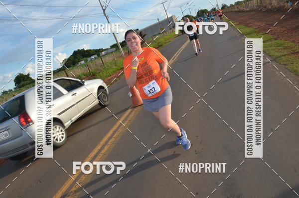 Buy your photos of the event1 Beer Run Expo guas on Fotop