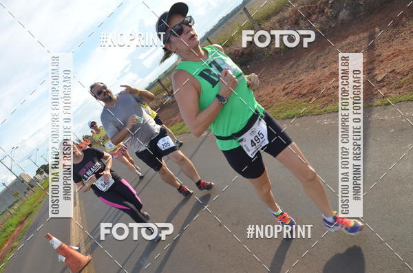 Buy your photos of the event1 Beer Run Expo guas on Fotop