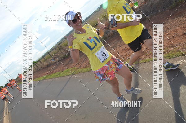 Buy your photos of the event1 Beer Run Expo guas on Fotop