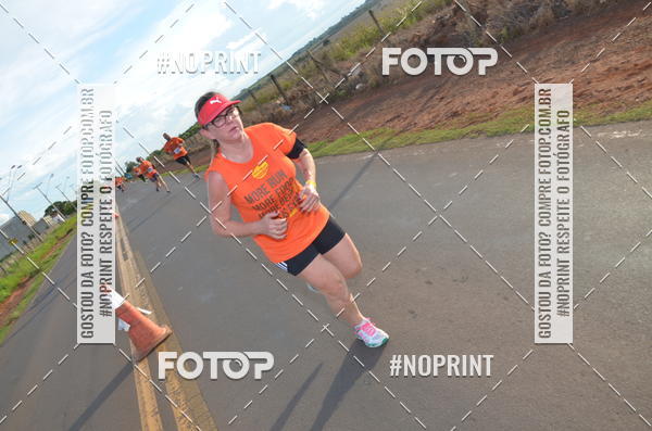 Buy your photos of the event1 Beer Run Expo guas on Fotop