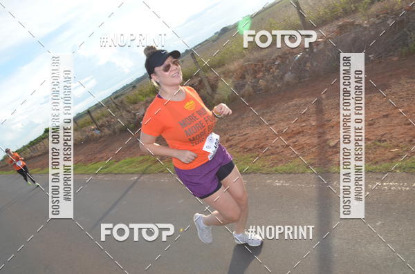 Buy your photos of the event1 Beer Run Expo guas on Fotop