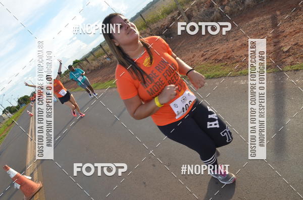 Buy your photos of the event1 Beer Run Expo guas on Fotop