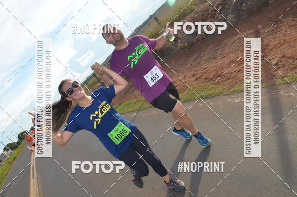 Buy your photos of the event1 Beer Run Expo guas on Fotop