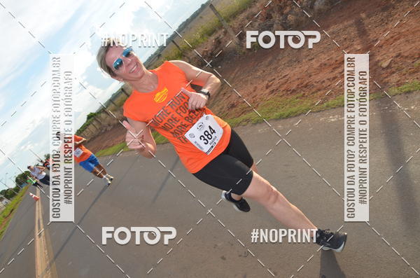 Buy your photos of the event1 Beer Run Expo guas on Fotop