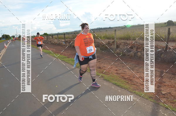 Buy your photos of the event1 Beer Run Expo guas on Fotop